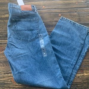 NWT men’s Lucky Brand straight leg jeans